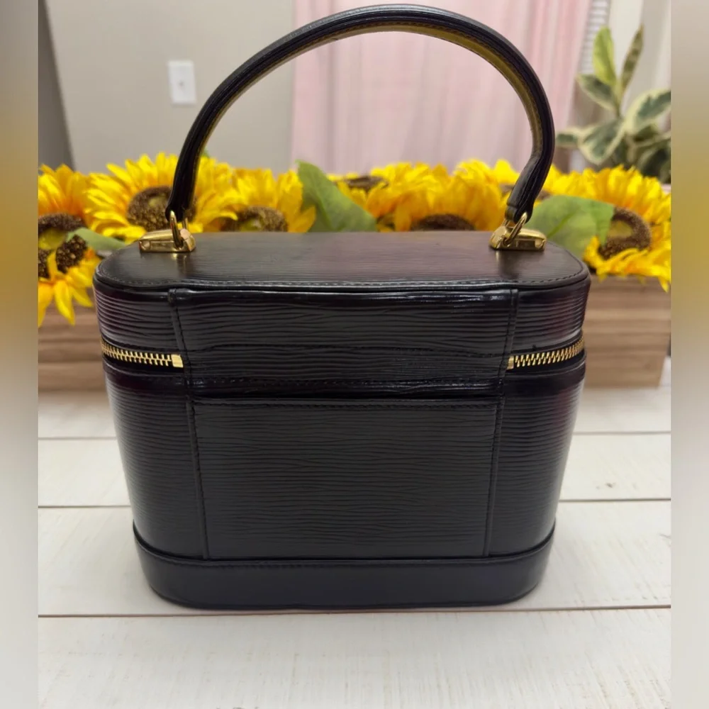 Valentino Garavani Black Leather Vanity